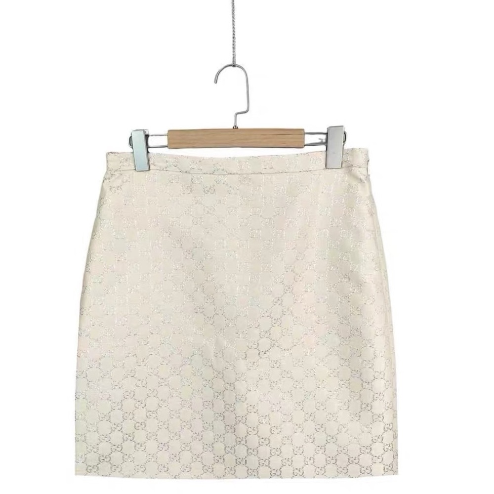 Authentic Gucci Cream Mini Skirt